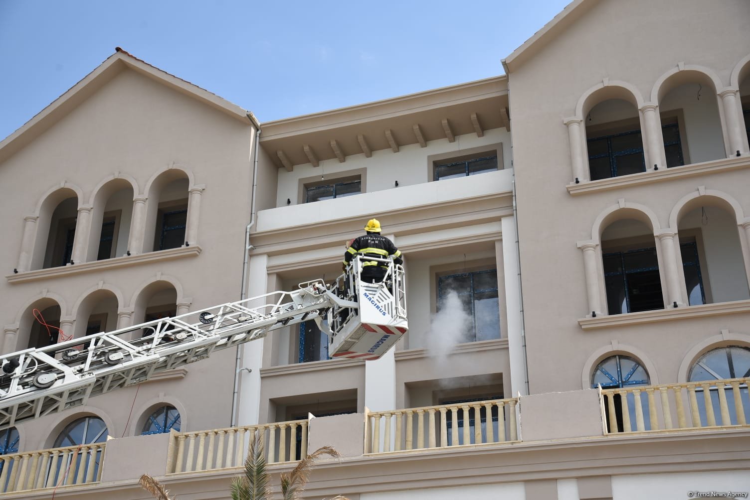 FHN “Sea Breeze Resort” istirahət və yaşayış kompleksində təlim keçirib (FOTO)