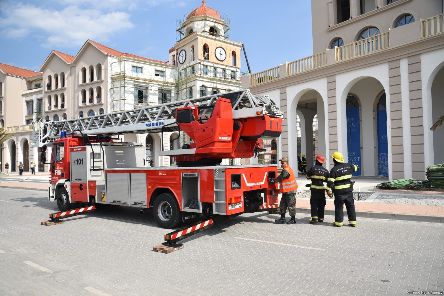 FHN “Sea Breeze Resort” istirahət və yaşayış kompleksində təlim keçirib (FOTO)