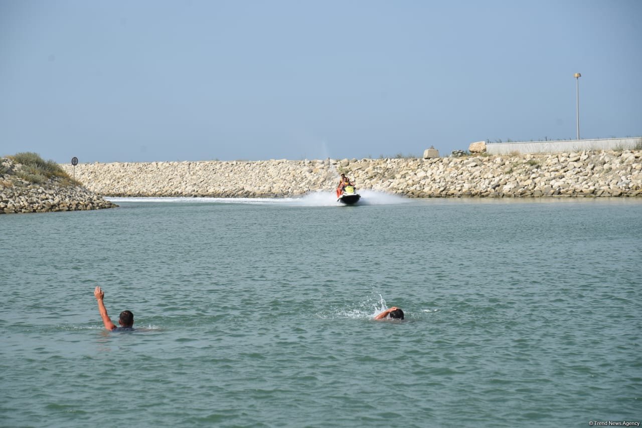 FHN “Sea Breeze Resort” istirahət və yaşayış kompleksində təlim keçirib (FOTO)