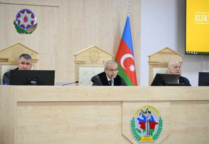 Ermənistan silahlı qüvvələrinin Zəngilana hücumları nəticəsində məcburi köçkün düşmüş, yaralanmış, doğmaları öldürülmüş şəxslər məhkəmədə ifadə veriblər (FOTO)