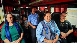 Ağdərənin Kolatağ və Vəngli kəndlərinə ilk dəfə köç yola salınıb (FOTO)