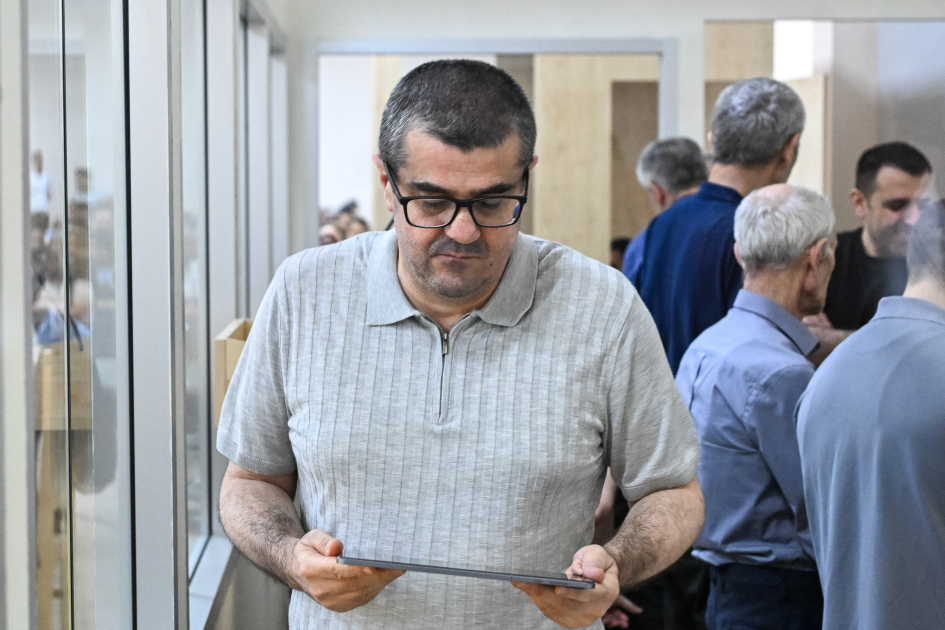 Ermənistan silahlı qüvvələrinin Zəngilana hücumları nəticəsində məcburi köçkün düşmüş, yaralanmış, doğmaları öldürülmüş şəxslər məhkəmədə ifadə veriblər (FOTO)