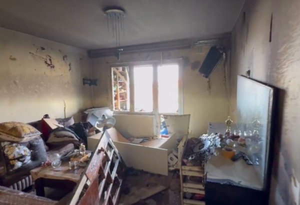 Lökbatanda mənzildə partlayış olub - Xəsarət alan var (FOTO)