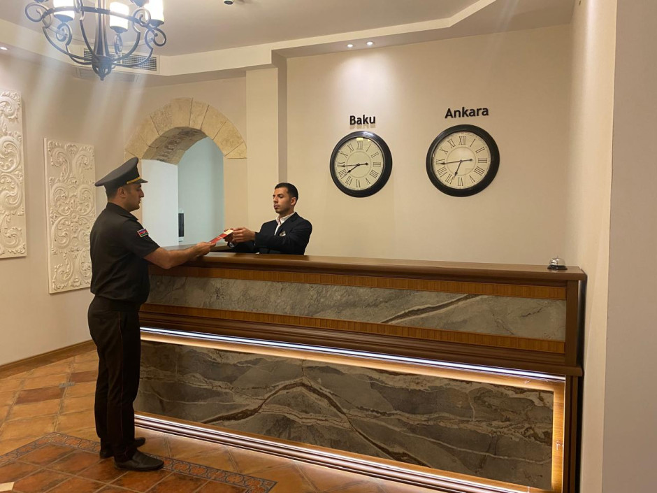FHN azad olunmuş ərazilərdə yanğın təhlükəsizliyi ilə bağlı maarifləndirilmə işini davam etdirir (FOTO)