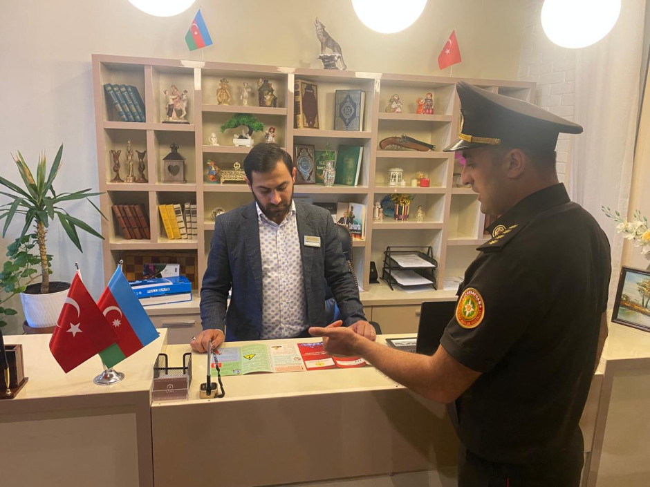 FHN azad olunmuş ərazilərdə yanğın təhlükəsizliyi ilə bağlı maarifləndirilmə işini davam etdirir (FOTO)