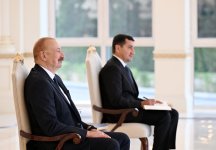 Prezident İlham Əliyev İsrailin Azərbaycanda yeni təyin olunmuş səfirinin etimadnaməsini qəbul edib (FOTO/VİDEO)