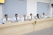 Ermənistan silahlı qüvvələrinin Xankəndiyə, Laçına, Kəlbəcərə, Ağdərəyə, Cəbrayıla, Füzuliyə hücumları nəticəsində məcburi köçkün düşmüş, yaralanmış, doğmaları öldürülmüş şəxslər məhkəmədə ifadə veriblər (FOTO)