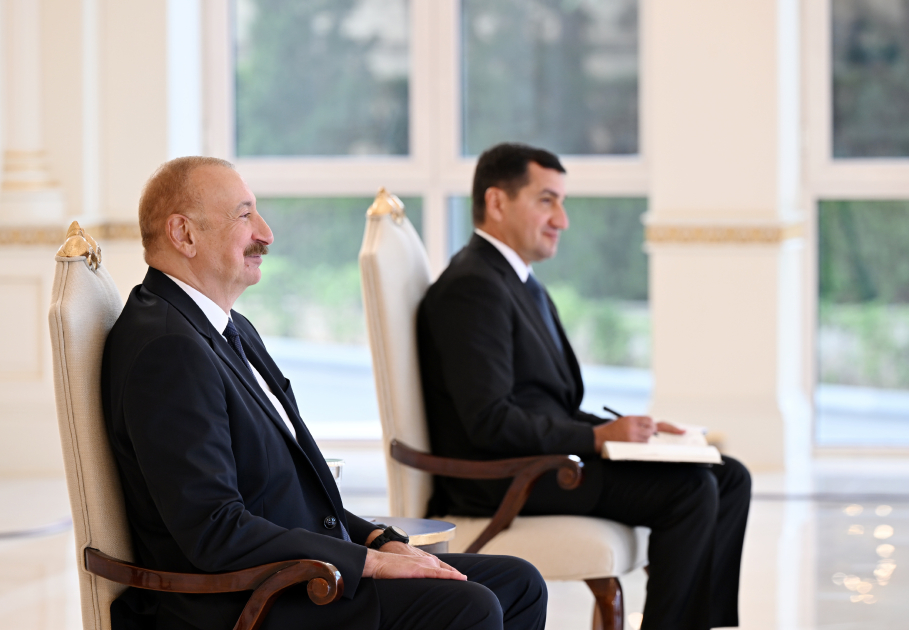 Prezident İlham Əliyev İsrailin Azərbaycanda yeni təyin olunmuş səfirinin etimadnaməsini qəbul edib (FOTO)
