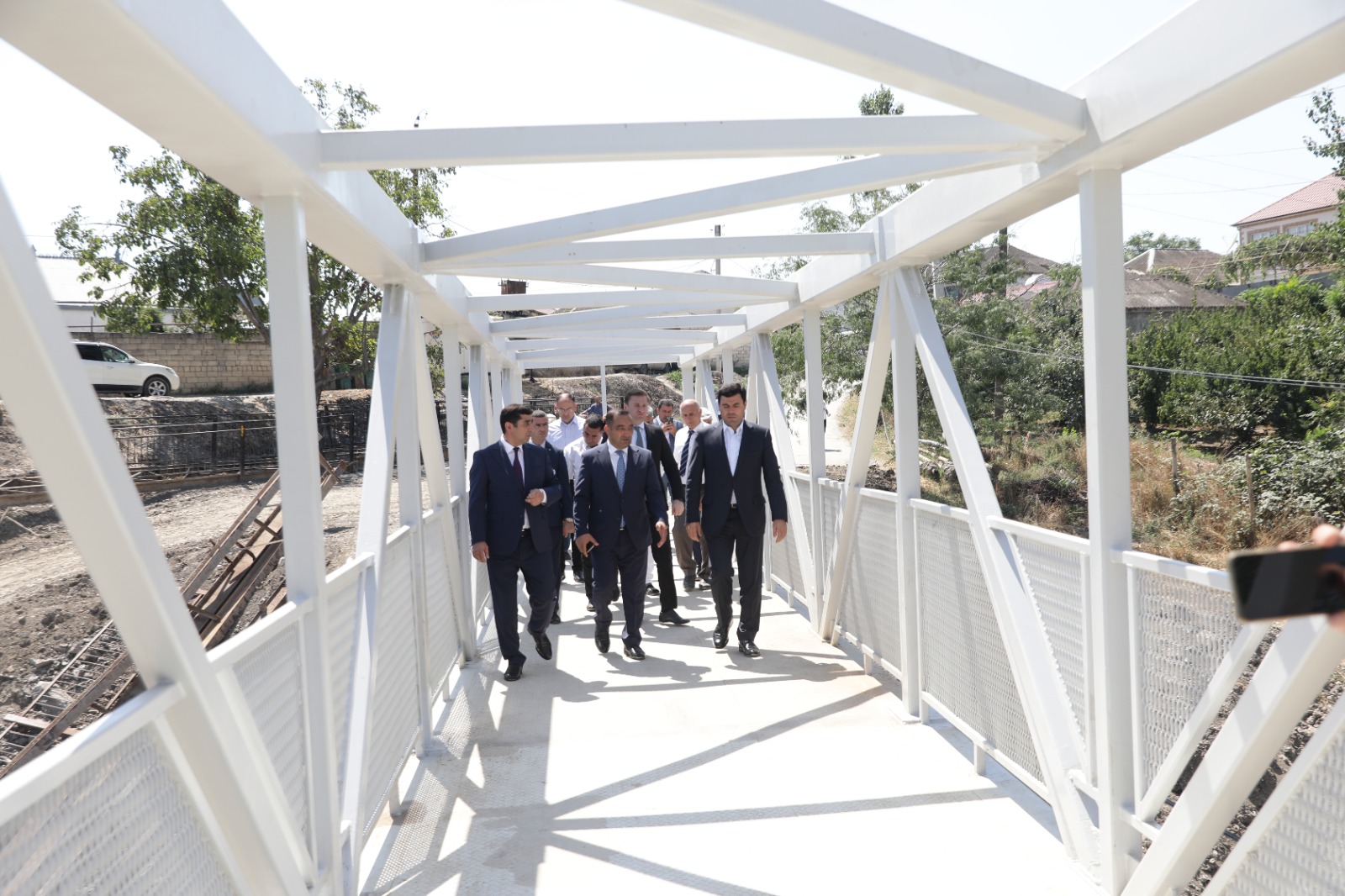 Xaçmazda yeni piyada körpüsü inşa olunub (FOTO)