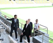 Prezident İlham Əliyev və Birinci xanım Mehriban Əliyeva Gəncə şəhər stadionunda tikinti işlərinin gedişi ilə tanış olublar (FOTO) (YENİLƏNİB)