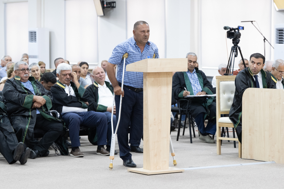 Ermənistan silahlı qüvvələrinin Xocalıya, Laçına, Kəlbəcərə, Qubadlıya hücumları nəticəsində məcburi köçkün düşmüş, yaralanmış, doğmaları öldürülmüş şəxslər məhkəmədə ifadə veriblər (FOTO)