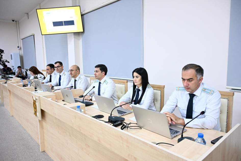 Ermənistan silahlı qüvvələrinin Xocalıya, Laçına, Kəlbəcərə, Qubadlıya hücumları nəticəsində məcburi köçkün düşmüş, yaralanmış, doğmaları öldürülmüş şəxslər məhkəmədə ifadə veriblər (FOTO)