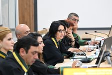 Ermənistan silahlı qüvvələrinin Xocalıya, Laçına, Kəlbəcərə, Qubadlıya hücumları nəticəsində məcburi köçkün düşmüş, yaralanmış, doğmaları öldürülmüş şəxslər məhkəmədə ifadə veriblər (FOTO)