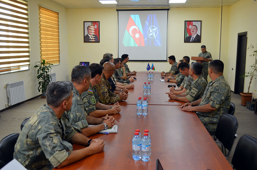 Bakıda NATO nümayəndə heyəti ilə görüş keçirilib