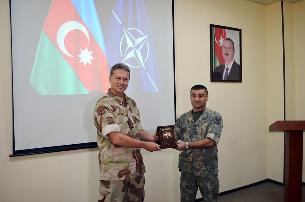 Bakıda NATO nümayəndə heyəti ilə görüş keçirilib