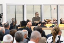 Ermənistan silahlı qüvvələrinin Ağdama, Laçına, Qubadlıya, Füzuliyə hücumları nəticəsində məcburi köçkün düşmüş, yaralanmış, girovluqda işgəncələrə məruz qalmış şəxslər məhkəmədə ifadə veriblər (FOTO)