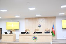Ermənistan silahlı qüvvələrinin Ağdama, Laçına, Qubadlıya, Füzuliyə hücumları nəticəsində məcburi köçkün düşmüş, yaralanmış, girovluqda işgəncələrə məruz qalmış şəxslər məhkəmədə ifadə veriblər (FOTO)