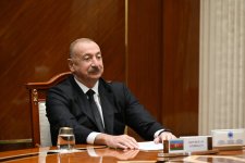 Türkmənbaşı şəhərində Prezident İlham Əliyev, Qurbanqulu Berdiməhəmmədov və Şavkat Mirziyoyev arasında yüksəksəviyyəli görüş keçirilib (FOTO)