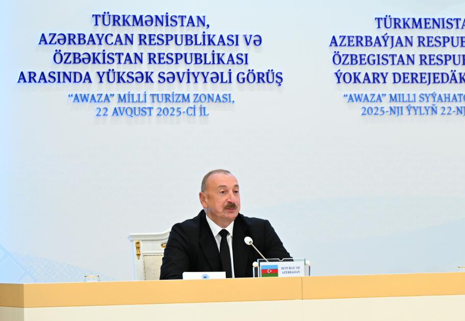Prezident İlham Əliyev: Türkmənistan və Azərbaycan iki qardaş ölkə kimi bundan sonra da çiyin-çiyinə irəli gedəcək