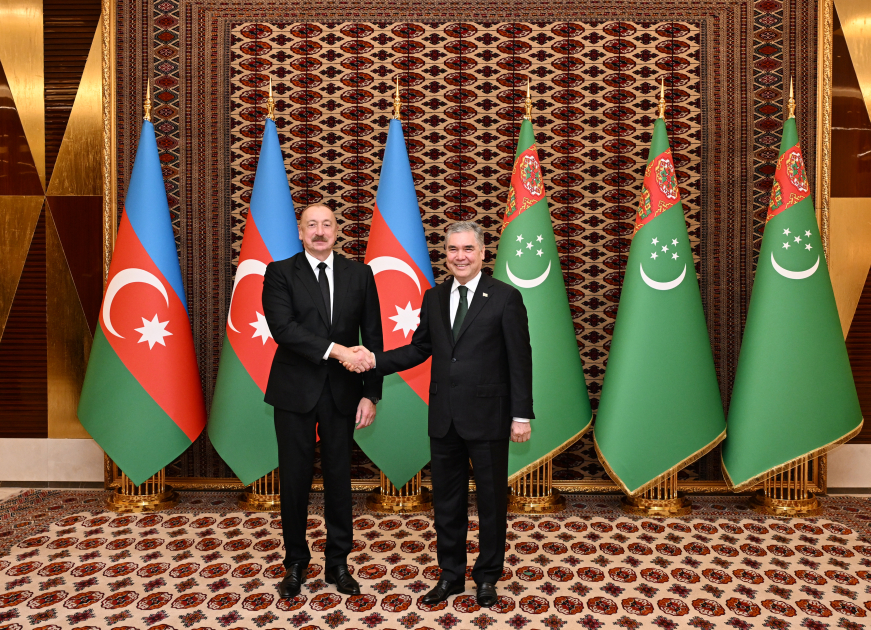 Azərbaycan Prezidenti İlham Əliyevin Türkmənistan Xalq Məsləhətinin sədri ilə təkbətək görüşü olub (FOTO)