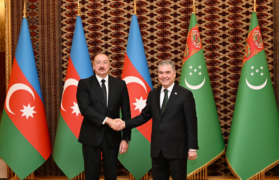 Azərbaycan Prezidenti İlham Əliyevin Türkmənistan Xalq Məsləhətinin sədri ilə təkbətək görüşü olub (FOTO)