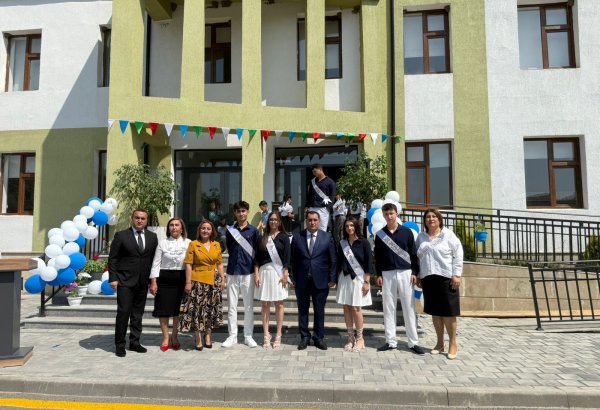 Sus kənd tam orta məktəbinin ilk məzunlarının hər biri tələbə adını qazanıb (FOTO)