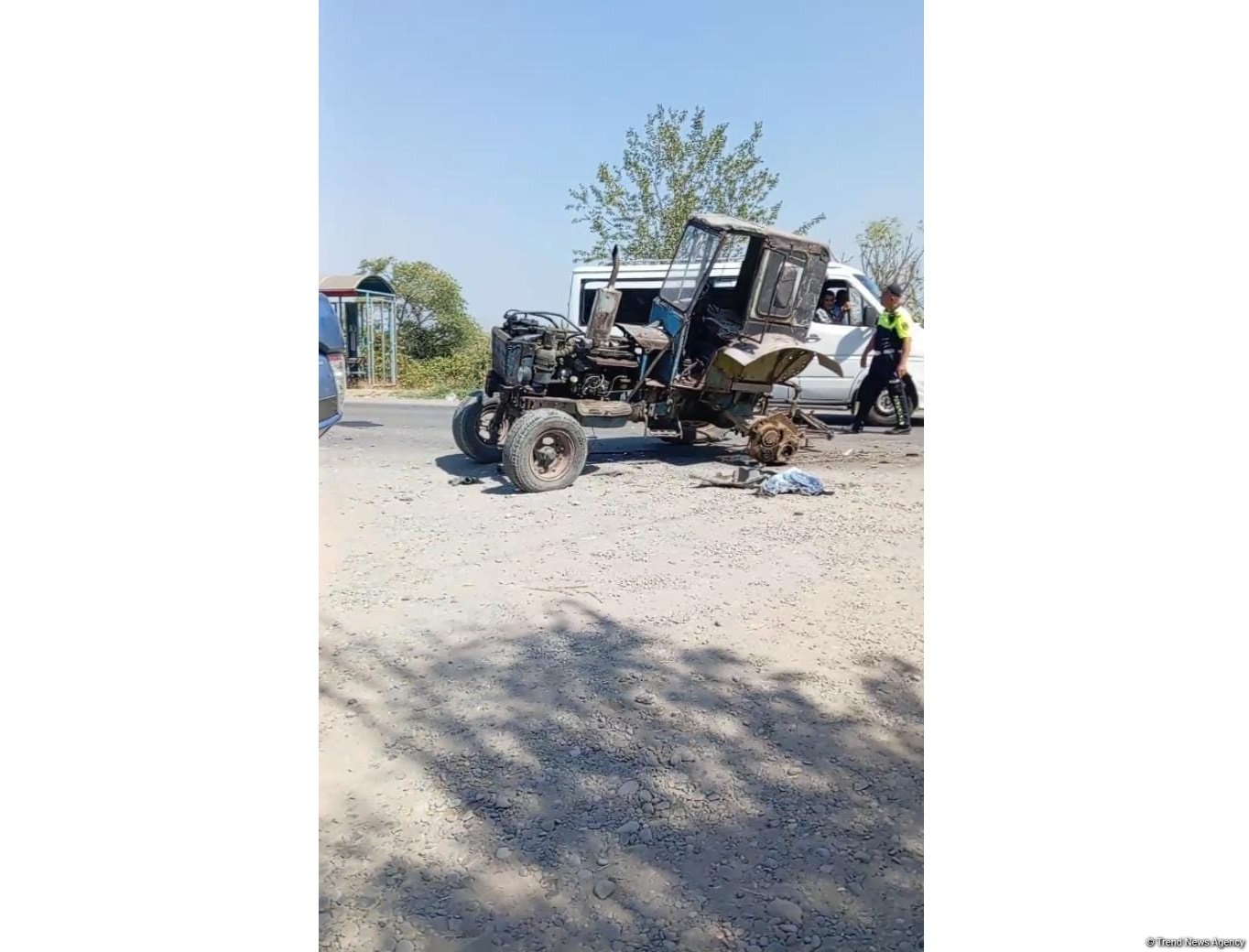 Bərdədə traktorla minik avtomobili toqquşub, xəsarət alanlar var (FOTO) (YENİLƏNİB)
