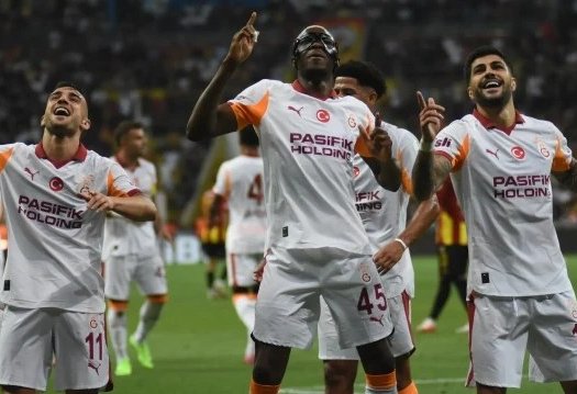 "Qalatasaray" "Kayserispor"u səfərdə darmadağın etdi