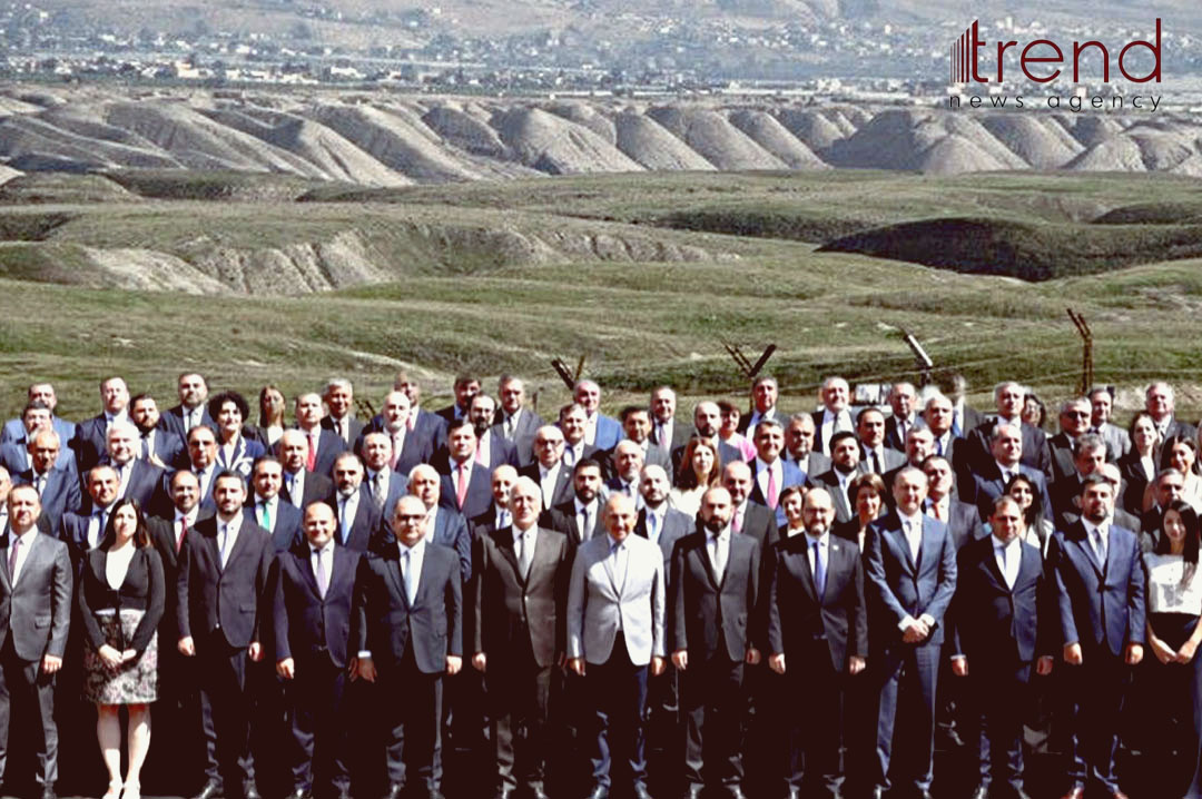 Paşinyan ölkə XİN-i "fəth etməyə" başladı