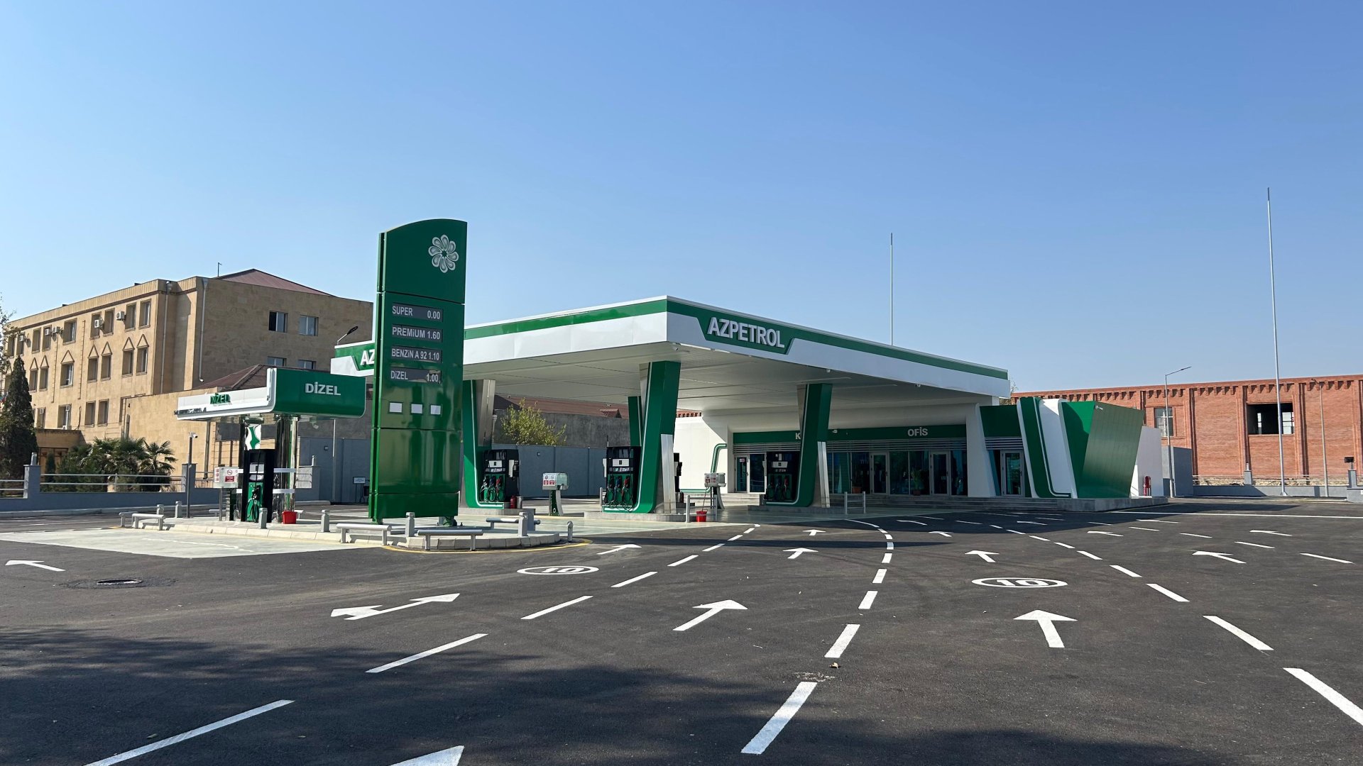 “Azpetrol” şirkəti yanacaqdoldurma məntəqələrinin sayını 109-a çatdırdı