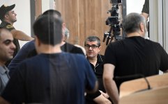 Ermənistan silahlı qüvvələrinin Şuşaya, Kəlbəcərə, Füzuliyə, Zəngilana hücumları nəticəsində zərər çəkmiş şəxslər məhkəmədə ifadə veriblər (FOTO)
