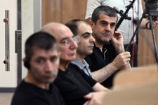 Ermənistan silahlı qüvvələrinin Şuşaya, Kəlbəcərə, Füzuliyə, Zəngilana hücumları nəticəsində zərər çəkmiş şəxslər məhkəmədə ifadə veriblər (FOTO)