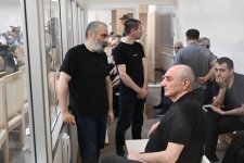Ermənistan silahlı qüvvələrinin Şuşaya, Kəlbəcərə, Füzuliyə, Zəngilana hücumları nəticəsində zərər çəkmiş şəxslər məhkəmədə ifadə veriblər (FOTO)