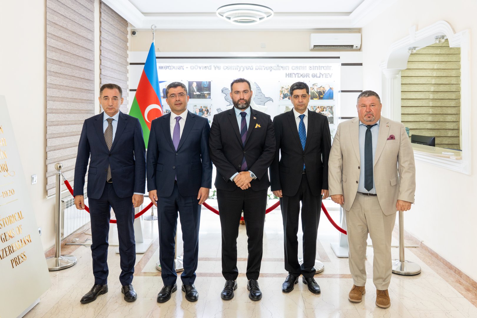 Medianın İnkişafı Agentliyində Rumıniya Respublikasının nümayəndə heyəti ilə görüş keçirilib (FOTO)