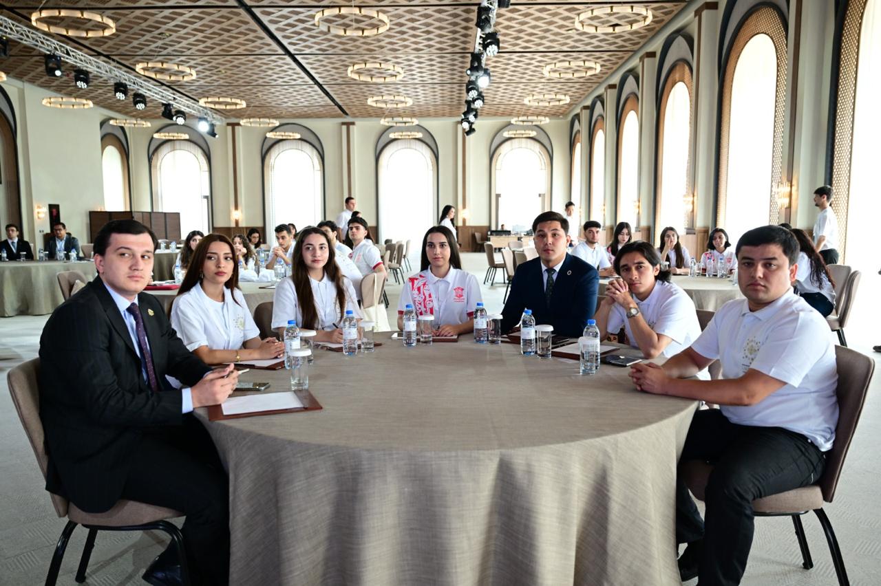 Laçında "Mədəni və yaradıcı sənayelərdə gənclər dalğası” mövzusunda panel müzakirə keçirilib (FOTO)