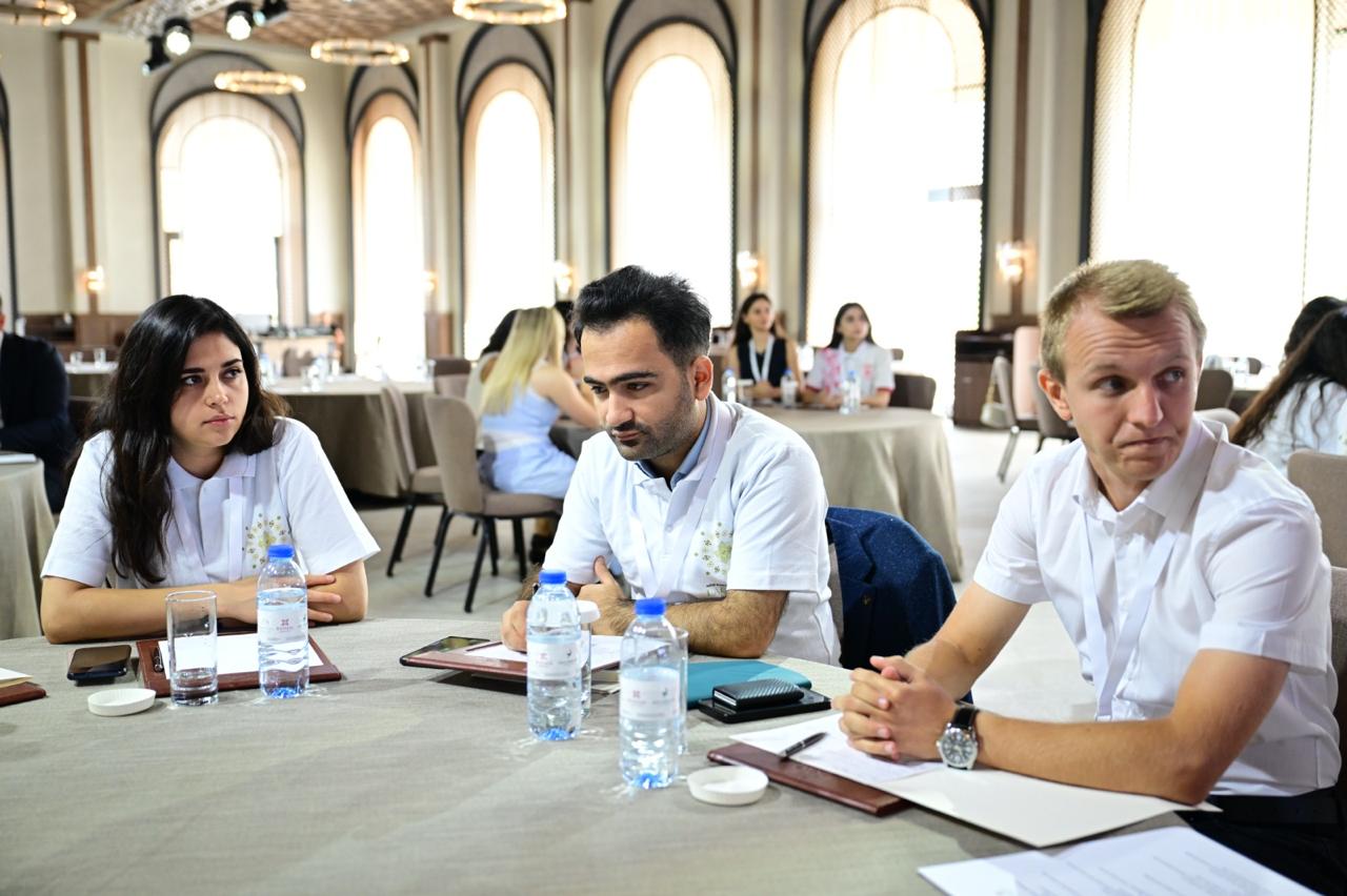 Laçında "Mədəni və yaradıcı sənayelərdə gənclər dalğası” mövzusunda panel müzakirə keçirilib (FOTO)