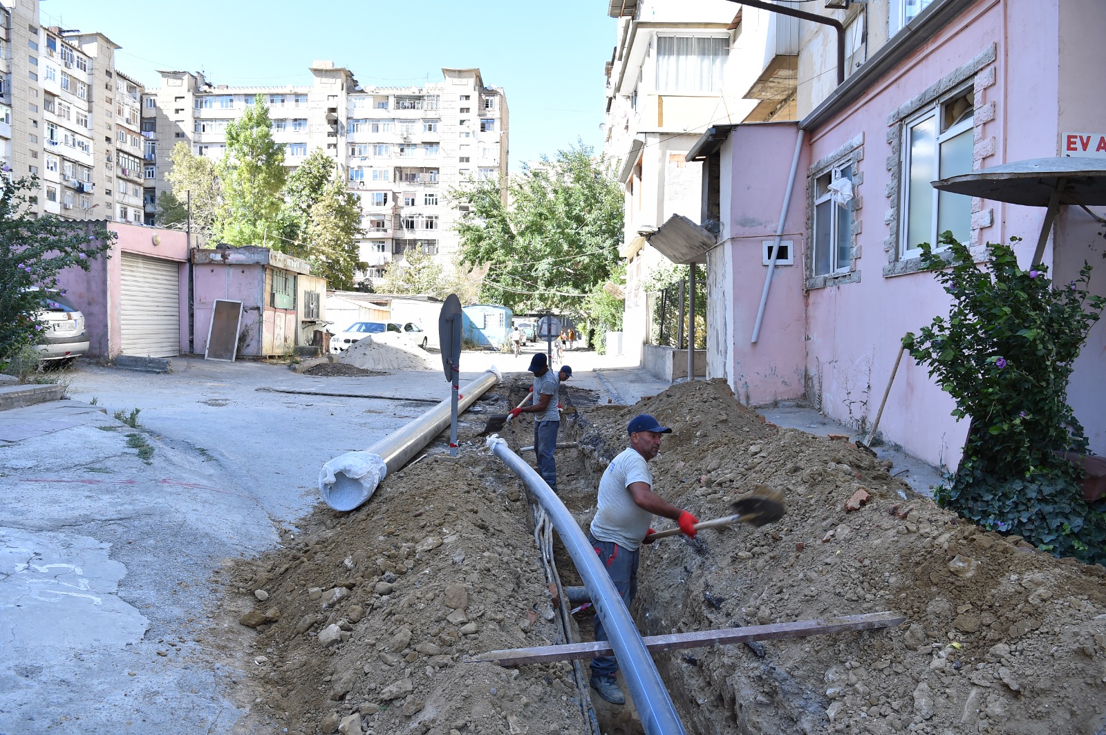 Yasamalda su təchizatı yaxşılaşdırılır (FOTO)