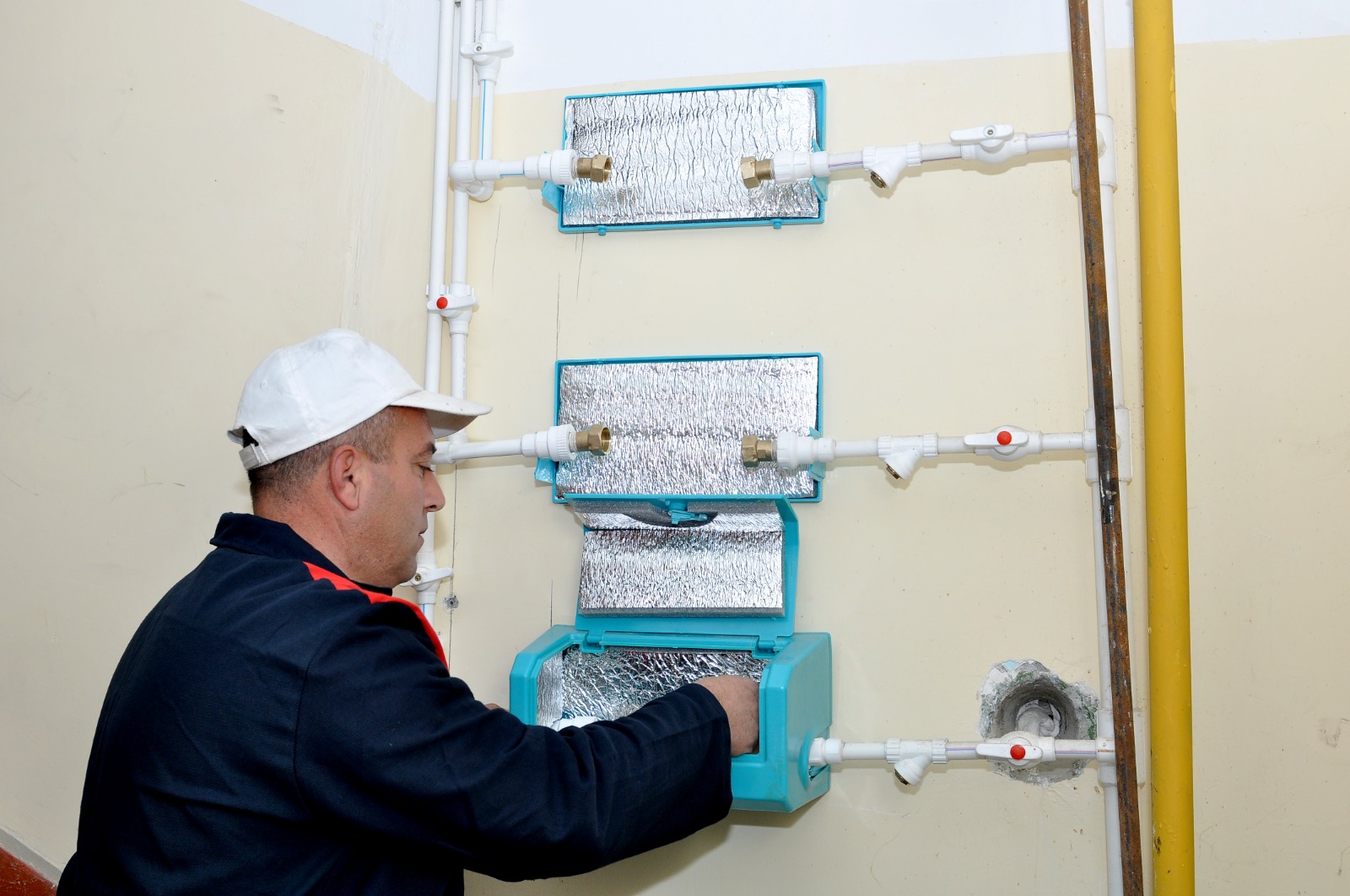 Yasamalda su təchizatı yaxşılaşdırılır (FOTO)