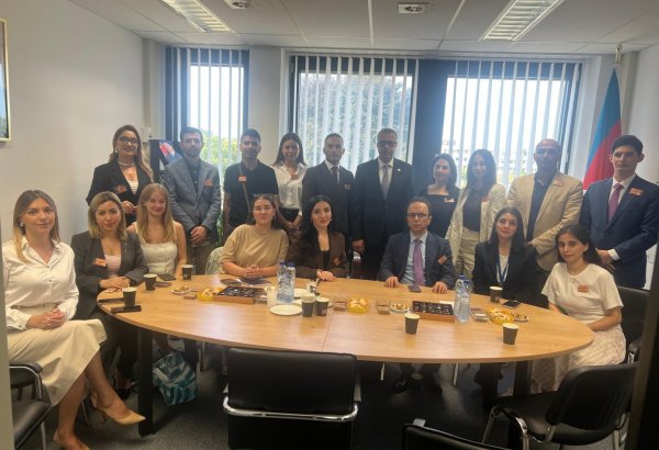 Bir qrup media nümayəndəsi Azərbaycanın NATO yanında Nümayəndəliyində olub (FOTO)