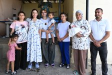 Heydər Əliyev Fondunun vitse-prezidenti Leyla Əliyeva Şamaxıda inşa olunan körpələr evi-uşaq bağçalarının açılışında iştirak edib (YENİLƏNİB) (FOTO)