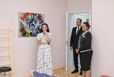 Heydər Əliyev Fondunun vitse-prezidenti Leyla Əliyeva Şamaxıda inşa olunan körpələr evi-uşaq bağçalarının açılışında iştirak edib (YENİLƏNİB) (FOTO)