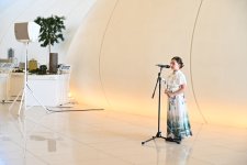 Heydər Əliyev Fondunun vitse-prezidenti Leyla Əliyeva və Arzu Əliyeva Çin dili kurslarının iştirakçılarına sertifikatlar təqdim ediblər (FOTO)