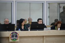 Təqsirləndirilən şəxsin ibtidai istintaqa ifadəsi ilə Azərbaycanın vaxtilə işğal altındakı ərazilərinə silah-sursatın və canlı qüvvənin Ermənistan tərəfindən gətirildiyi növbəti dəfə təsdiqlənib - MƏHKƏMƏ (FOTO)