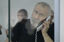 Təqsirləndirilən şəxsin ibtidai istintaqa ifadəsi ilə Azərbaycanın vaxtilə işğal altındakı ərazilərinə silah-sursatın və canlı qüvvənin Ermənistan tərəfindən gətirildiyi növbəti dəfə təsdiqlənib - MƏHKƏMƏ (FOTO)