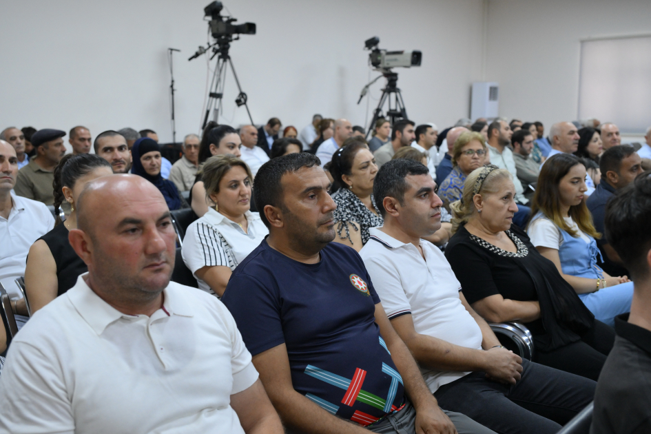Təqsirləndirilən şəxsin ibtidai istintaqa ifadəsi ilə Azərbaycanın vaxtilə işğal altındakı ərazilərinə silah-sursatın və canlı qüvvənin Ermənistan tərəfindən gətirildiyi növbəti dəfə təsdiqlənib - MƏHKƏMƏ (FOTO)
