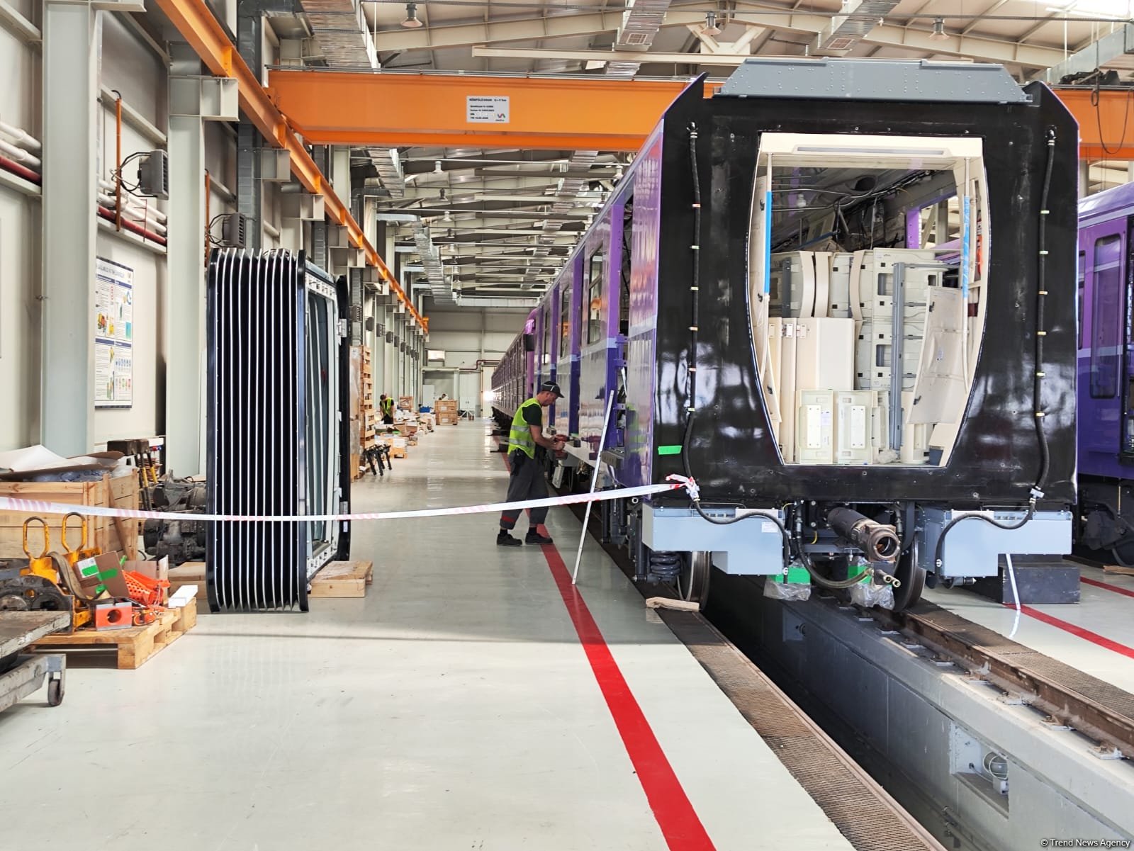 Bakı Metropoliteni qatar parkını 20 yeni nəsil vaqonla gücləndirir (FOTO)