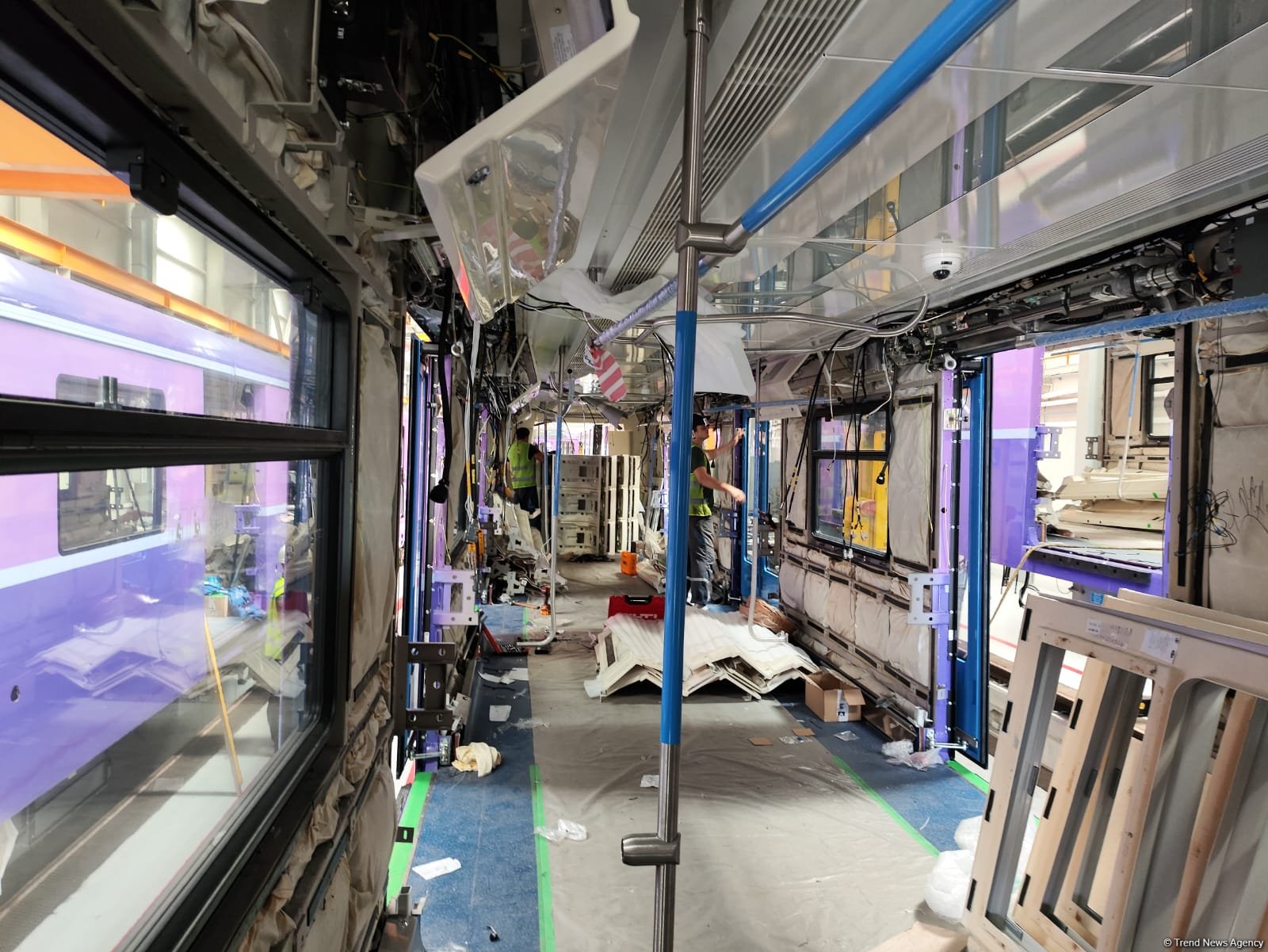 Bakı Metropoliteni qatar parkını 20 yeni nəsil vaqonla gücləndirir (FOTO)