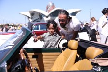“At gücü” - klassik avtomobillərin yürüşü və çövkən oyunu keçirilib (FOTO)