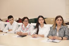 Xaçmazda tələbə adını qazanan şəhid övladları və 600-dən yüksək bal toplayan məzunlarla görüş keçirilib (FOTO)