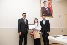 Xaçmazda tələbə adını qazanan şəhid övladları və 600-dən yüksək bal toplayan məzunlarla görüş keçirilib (FOTO)